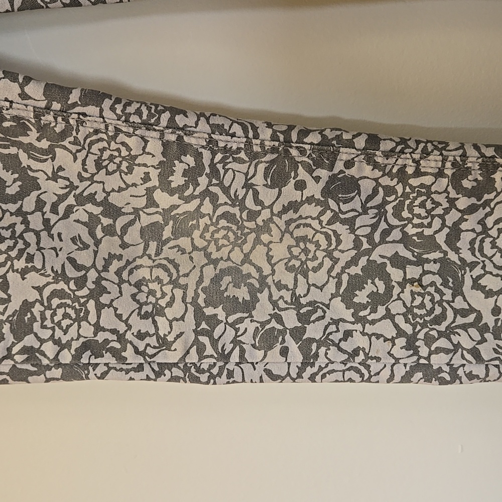 Floral Pattern Jeans - Picture 2 of 7